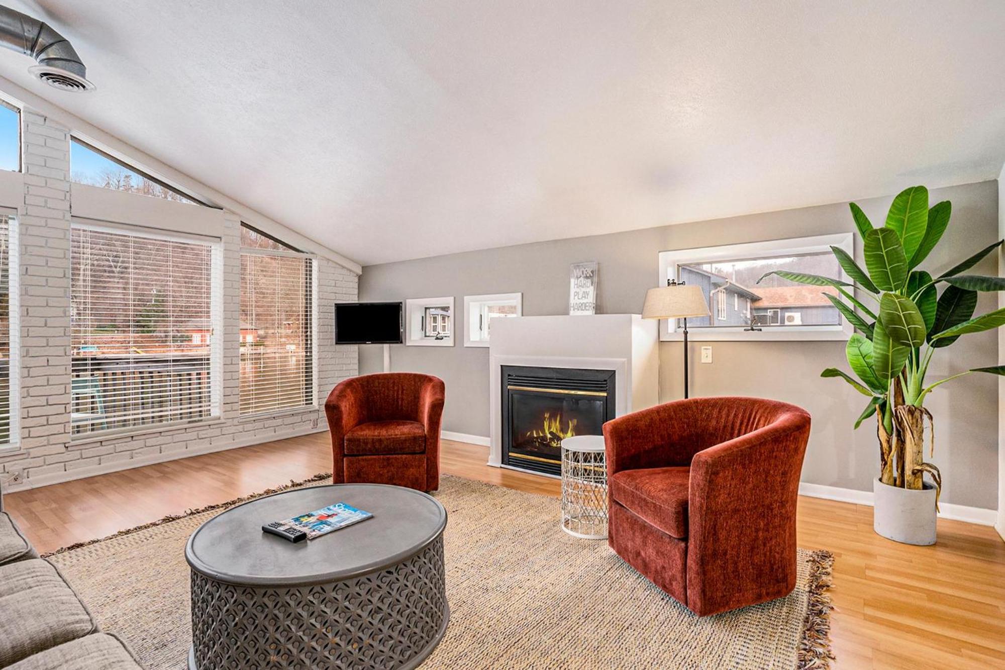 Riverside Suites - Unit B Saugatuck Extérieur photo